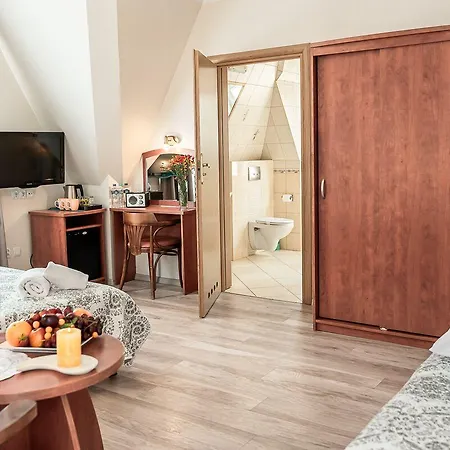 Hotel Cis W Swinoujsciu 2*